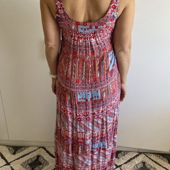 Size 10 FLOWER Red Maxi Boho Dress with Scoop Neckline - Picture 5 of 8